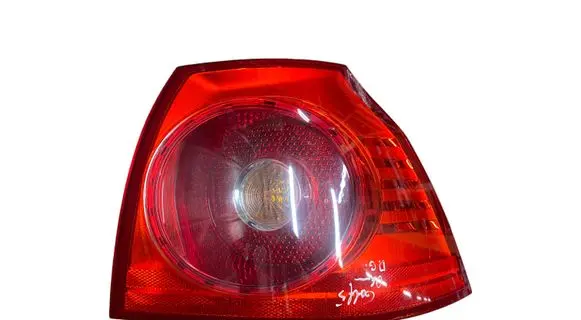 Volkswagen Golf V Rear/tail lights 1K6945258