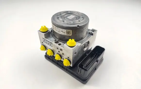 Audi A3 S3 8V ABS Pump 5Q0614517L 5Q0907379M 10022004084