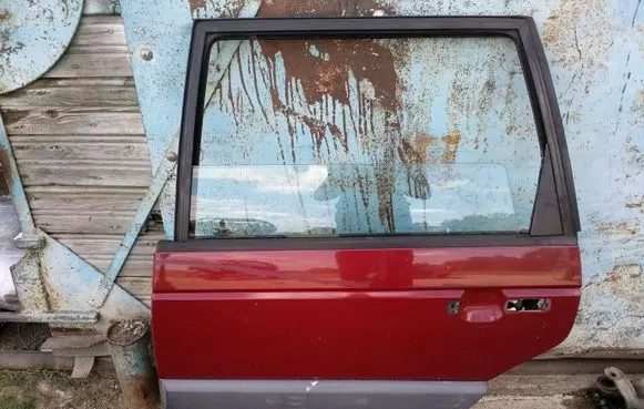 Volkswagen PASSAT B3 Rear door