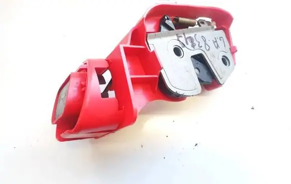 Audi Q7 4L Seat back rest lock catch bp4k422
