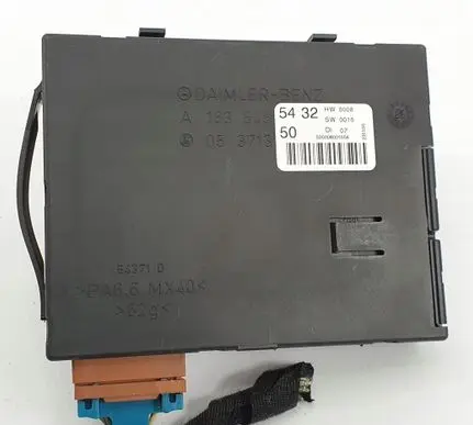 Mercedes-Benz ML W163 Comfort/convenience module A1635455432