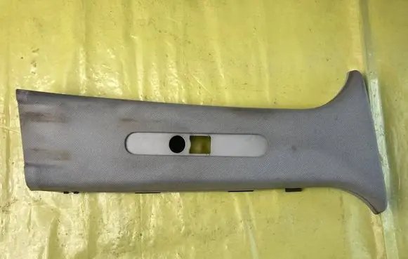 Mercedes-Benz B W245 (B) pillar trim (top) A1696903425 A1696920622