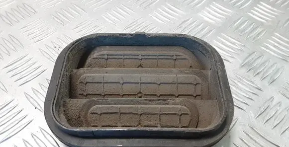 Opel Astra H Quarter panel pressure vent 90569661