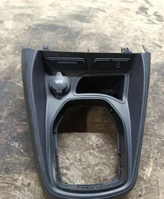 Ford Courier Gear shifter surround trim plastic ET76R045H20