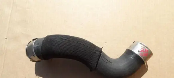 Mercedes-Benz GLA H247 Intercooler hose/pipe A2475280482