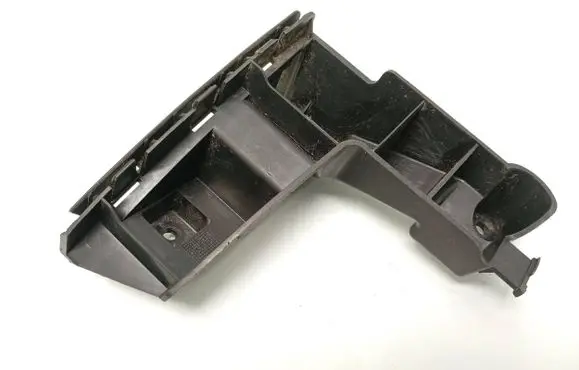 Volvo XC70 Rear bumper mounting bracket 30678650