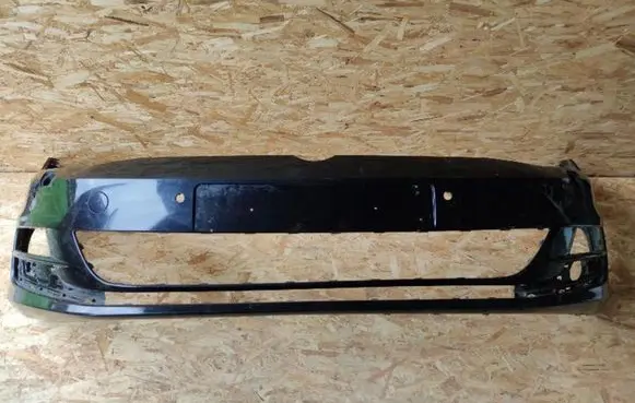 Volkswagen Golf VII Front bumper 5G0807221