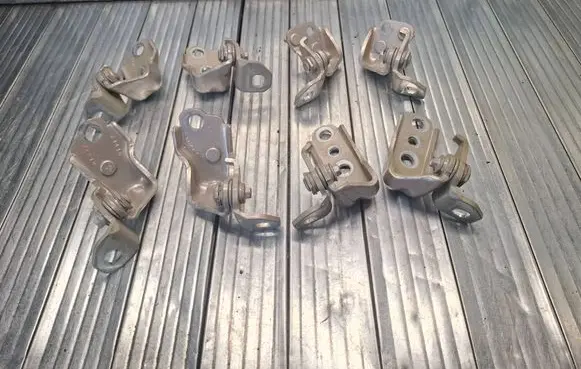 Ford Fusion II Front door hinge set 