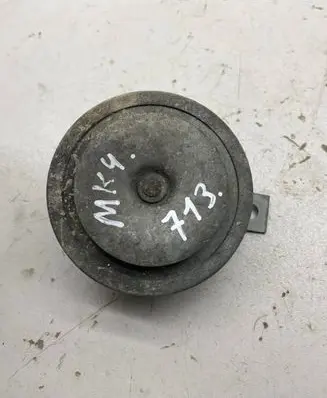 Volkswagen Golf IV Horn signal 6n0951101c