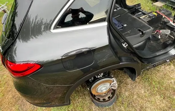 Mercedes-Benz GLC X253 C253 Rear quarter panel A254637190000000