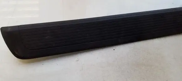 Honda FR-V Front sill trim cover 84252SJD0030 84252-SJD-0030
