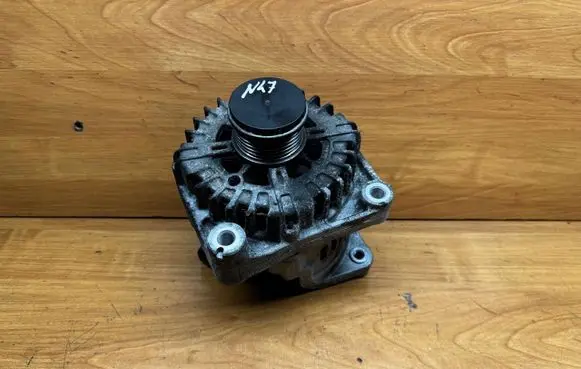 BMW 5 F10 F11 Generator/alternator 8507625 2608668D FG23S032