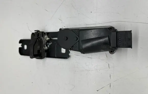 Audi A7 S7 4G Tailgate/trunk/boot lift motor 4H0827383