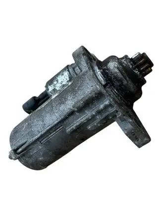 Skoda Fabia Mk1 (6Y) Starter motor 02Z911024