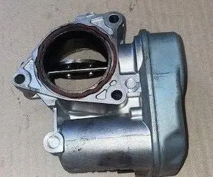 Audi A3 S3 8P Throttle body valve 03G128063RKG