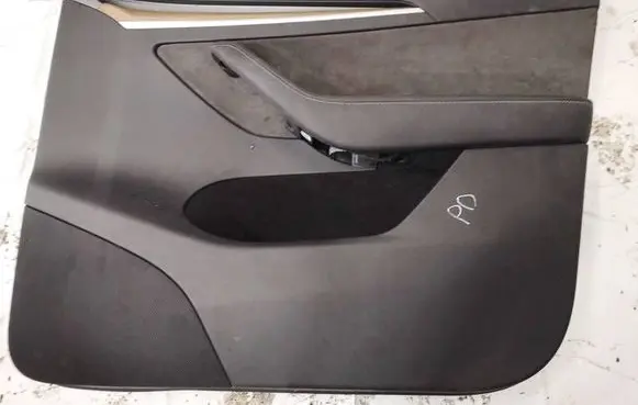 Tesla Model Y Front door card panel trim 167140200i 1671402-00-i