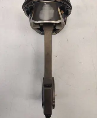 Piston with connecting rod
