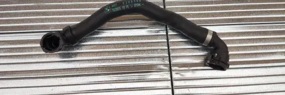 BMW 5 G30 G31 Engine coolant pipe/hose 9308346