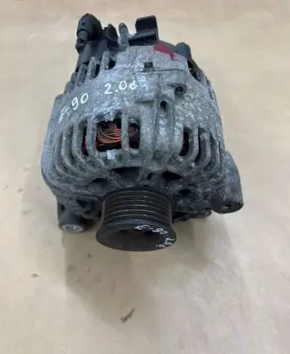 BMW 1 E81 E87 Generator/alternator 7799180 2543390A S35AN05