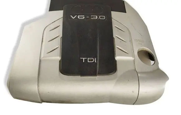 Audi Q7 4L Engine cover (trim) 4L0103925 PA6M30 PA6C19M20