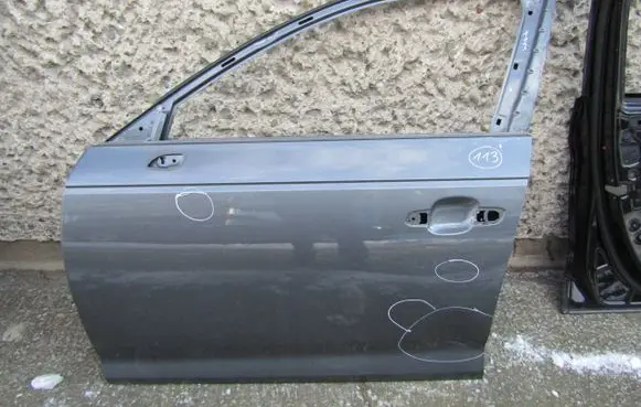 Audi A4 S4 B9 Front door 8W0837067