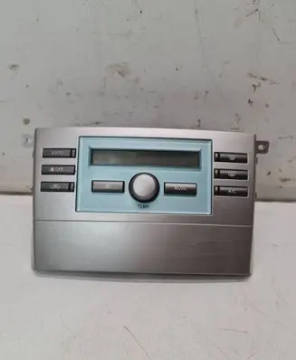 Toyota Corolla Verso AR10 Climate control unit 559000F020