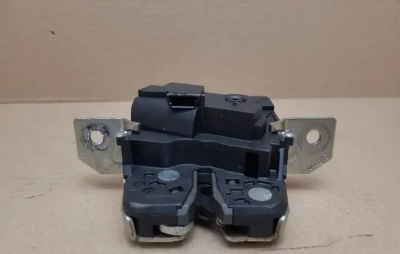 Mercedes-Benz B W246 W242 Tailgate/trunk/boot lock/catch/latch A2467400035