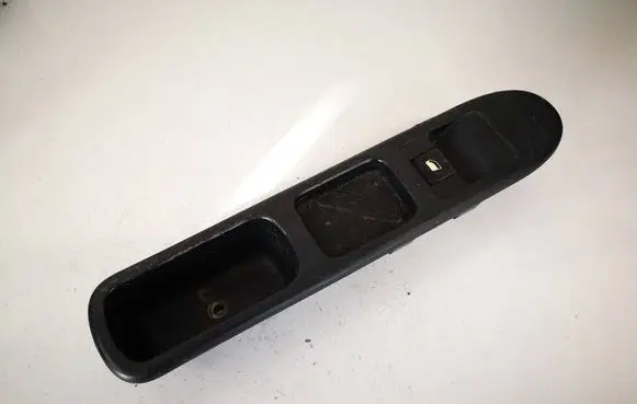 Peugeot 307 Electric window control switch 96351625xt