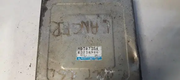 Mitsubishi Lancer Engine control unit/module e2t38986 7354