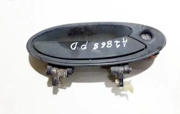 Mitsubishi Colt Front door exterior handle mb819552