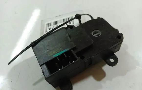 Chevrolet Captiva Air flap motor/actuator 
