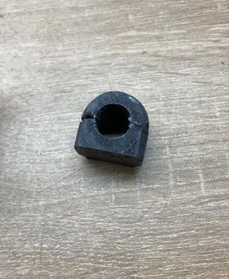 Mini One - Cooper Clubman R55 Sway bar bush bracket, rear 6754823
