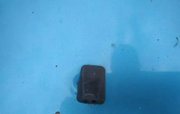Windshield washer spray nozzle