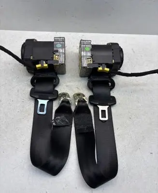 Audi A3 S3 8L Rear seatbelt 8L3857805 55437902 250598