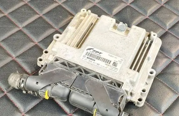 Fiat Doblo Engine control unit/module 0281030837 55263144 1039S75638