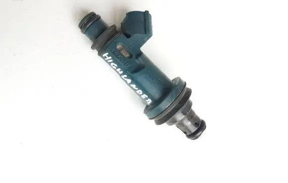 Toyota Highlander XU20 Fuel injector 2325020020