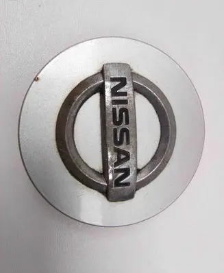 Nissan Qashqai R20 wheel hub/cap/trim 40342EB210