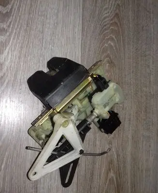 Volvo V70 Tailgate/trunk/boot lock/catch/latch 999066622
