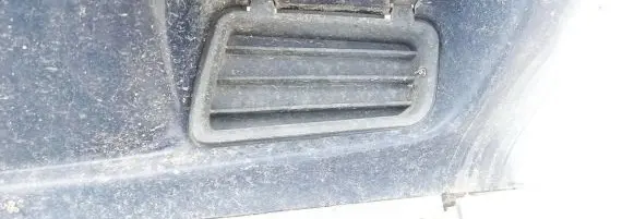 Volvo S40, V40 Front bumper lower grill