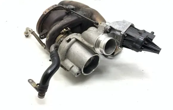 BMW 4 F32 F33 Turbo 4947714010 7634486
