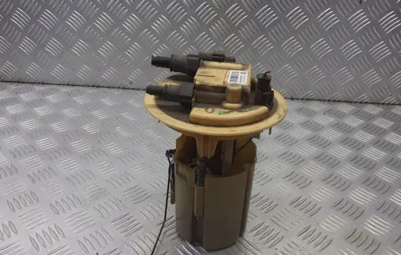 Citroen C4 Grand Picasso Mechanical fuel pump 9684995280