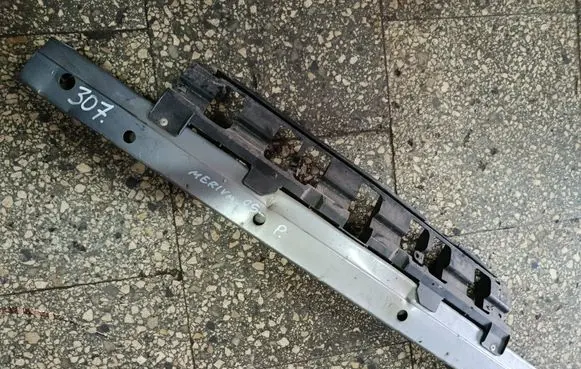 Opel Meriva A Front bumper cross member