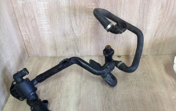 Audi A4 S4 B8 8K Engine coolant pipe/hose 03L121065K 03L121111AD