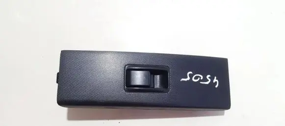 Toyota Corolla Verso AR10 Electric window control switch 742320f030 74232-0f030