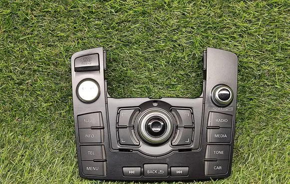 Audi Q7 4L Head unit multimedia control 4L0919614C 90025549000