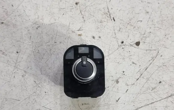 Audi A3 S3 8V Wing mirror switch 8V0959565L