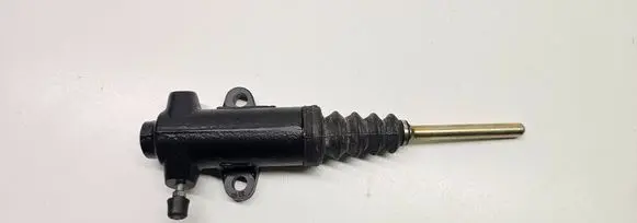 Mercedes-Benz 100 W631 Clutch slave cylinder A0002958807 A0002958007 0002958907
