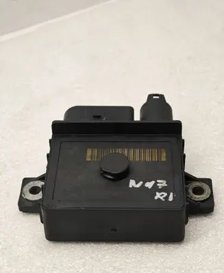 BMW 3 E90 E91 Glow plug pre-heat relay 779800005