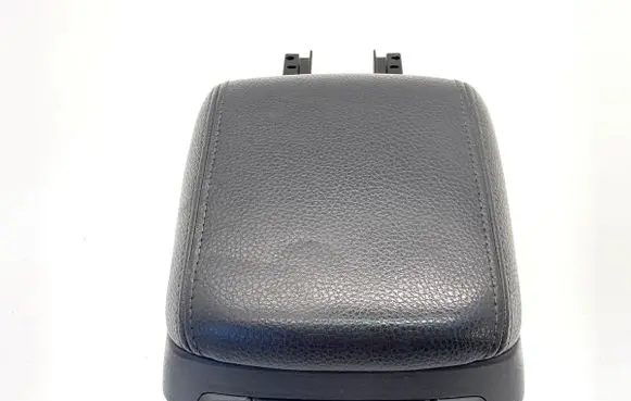 Volvo V50 Armrest 