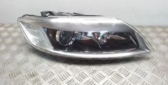 Audi Q7 4L Headlight/headlamp